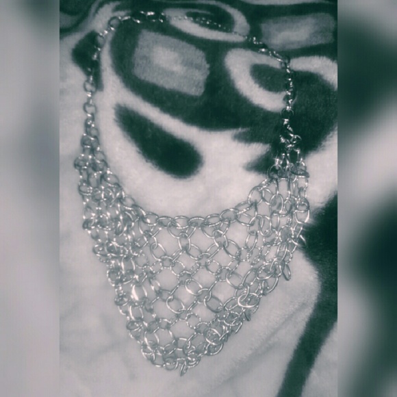 Chain Etched Statement Necklace