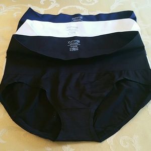 3 pairs Yummie shapewear by Heather Thompson