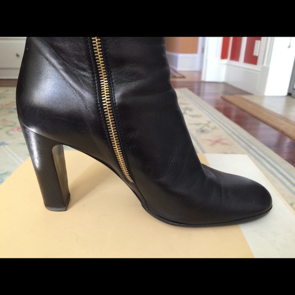 bally black boots