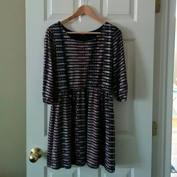 Dress, 3/4 length sleeves