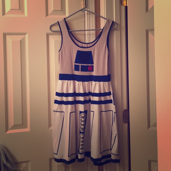 R2D2 dress