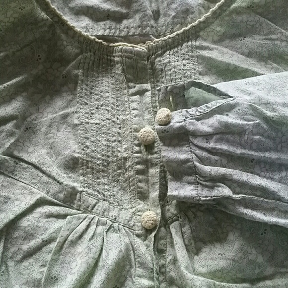 Blouse - Picture 2 of 4