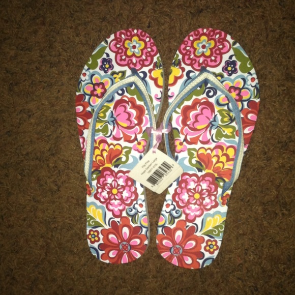Vera Bradley Hope Garden flip flops size L-NWT