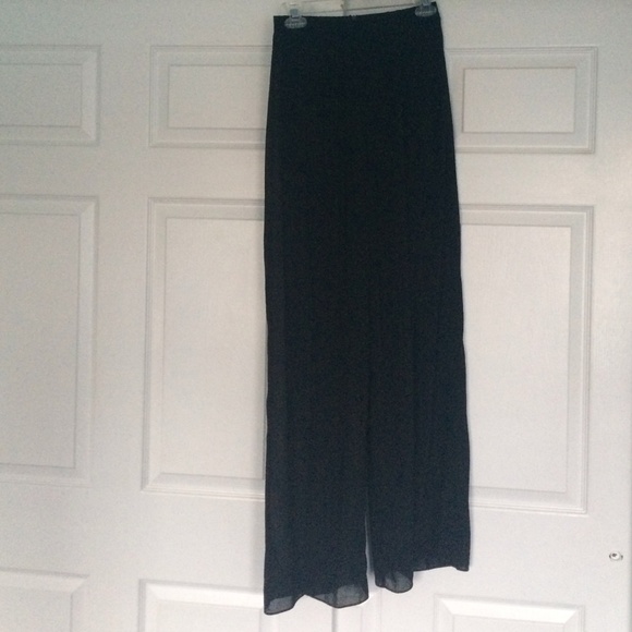 Palazzo pants with center slit