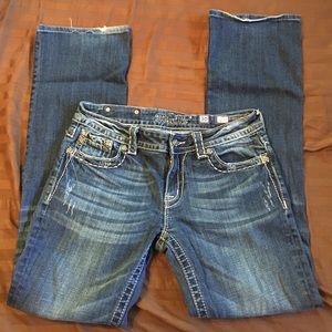 💕 Miss Me boot cut Jeans size 30 💕