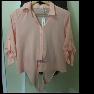 I have so much clothes I don't need/wear anymore