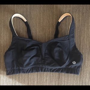 Lululemon Ta Ta Tamer Sports Bra
