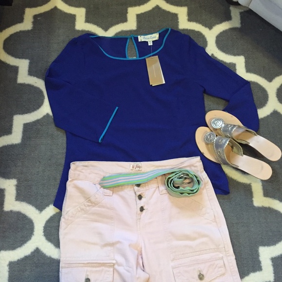 🚫 SOLD NWT Francesca's collection blouse