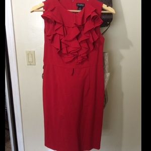 I have so much clothes I don't need/wear anymore