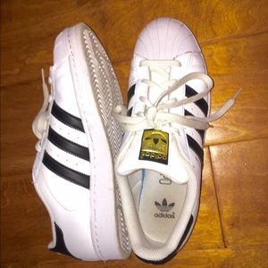 Adidas superstar shoes