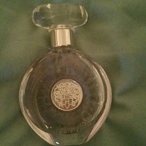 Vince Camuto perfume