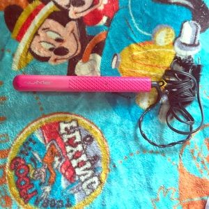 SILHOUETTE STRAIGHTER BY NUME