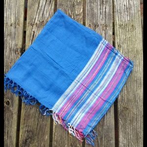 ☀️Textured Scarf Beach Coverup/Wrap-NWOT☀️