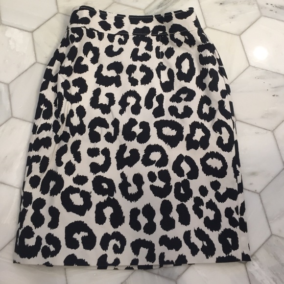 Ann Taylor leopard pencil skirt