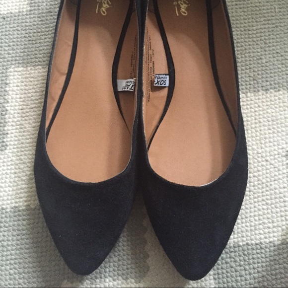 Mossimo Vikki Black Flats