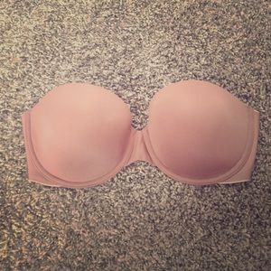 34 DD Victoria's Secret Strapless Bra