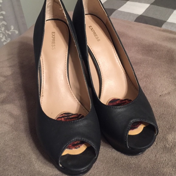 Express heels - Picture 2 of 7