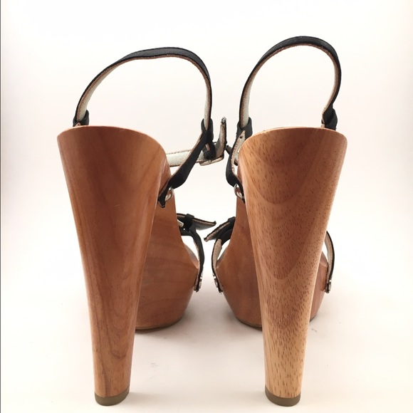 SOLD - Steve Madden Bout - Picture 3 of 4