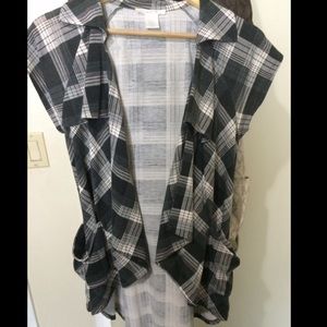 I have so much clothes I don't need/wear anymore