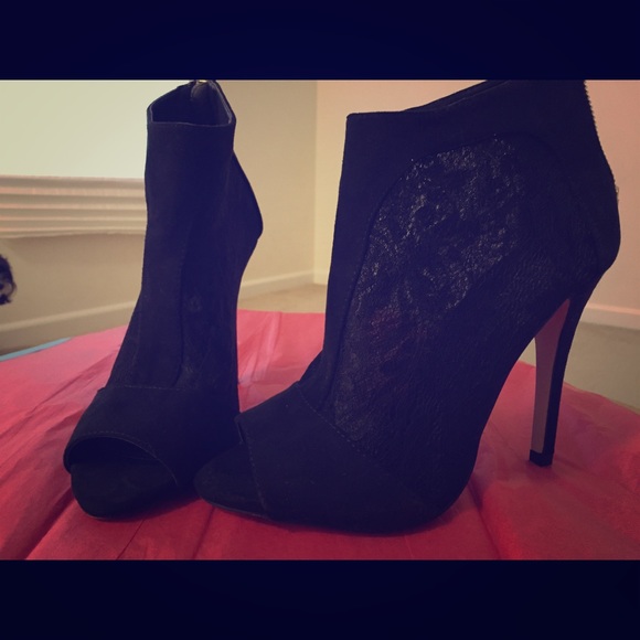 Sexy Black lace stiletto