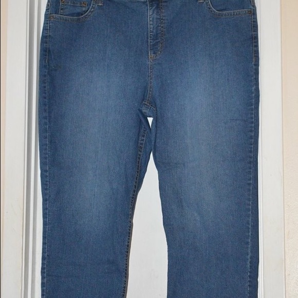 SOLD!!! New Directions Weekend Capri!!! Size 22W - Picture 2 of 2