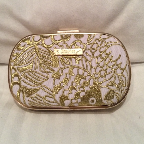 Lilly Pulitzer clutch
