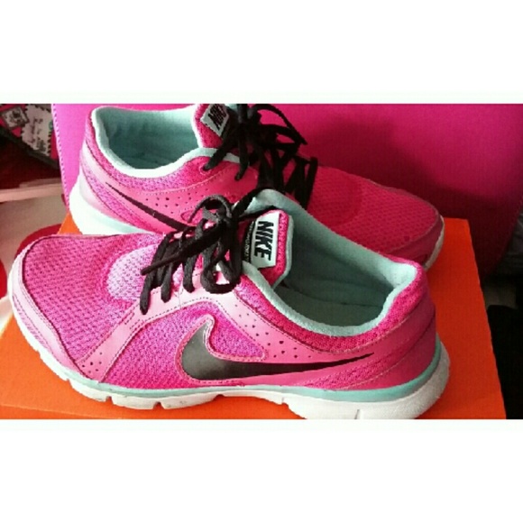 Pink Nike Running Shoes