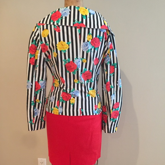 VERTIGO - Picture 3 of 7