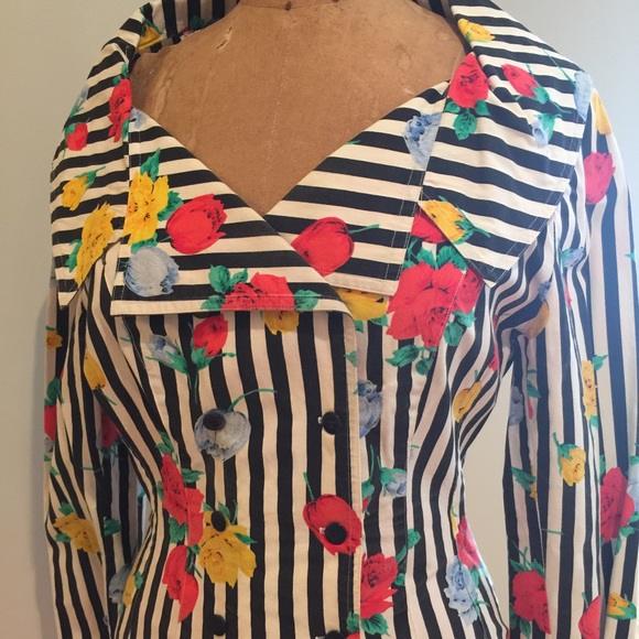 VERTIGO - Picture 2 of 7