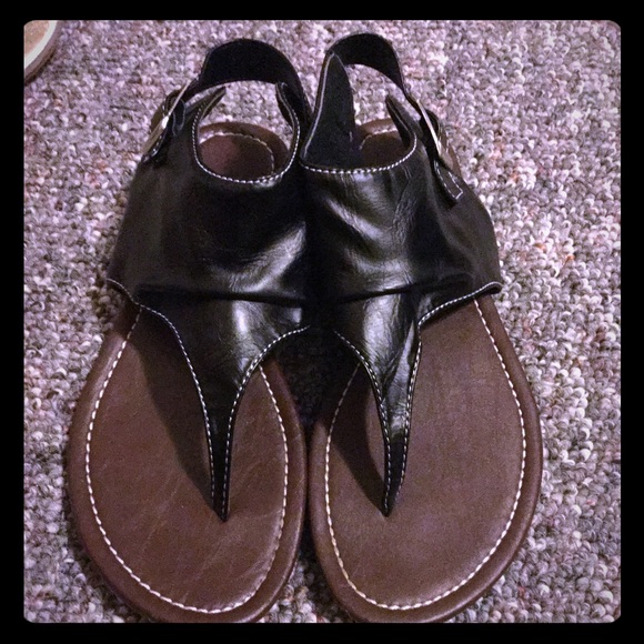 Shoes - Kali black sandals