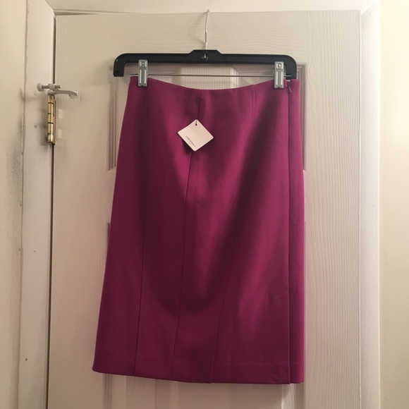 Halogen Skirt