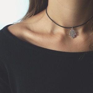Hamza Choker