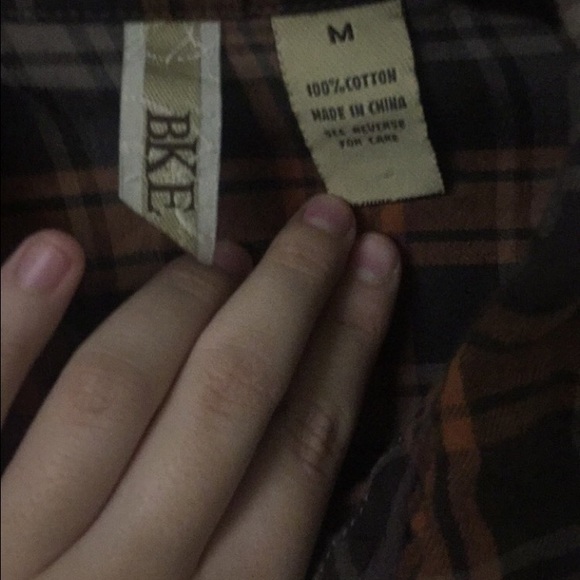 BKE crop flannel - Picture 2 of 2