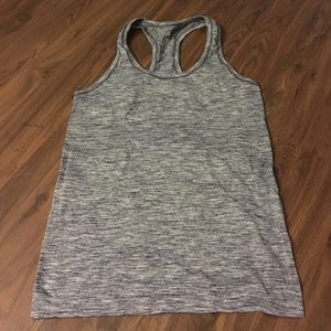 Heather grey "Swiftly tech Racerback" Lululemon