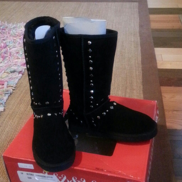 Macys Style&Co Studded fur boots 8M