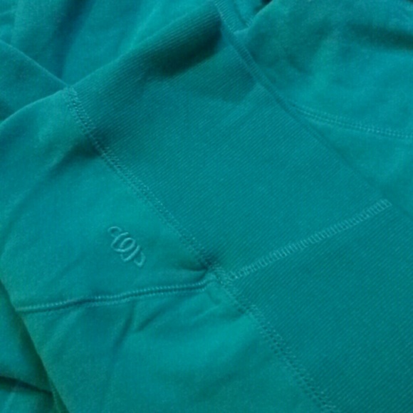 Nice long sleeve top - Picture 3 of 3