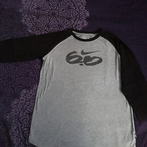 3 quarter sleeve shirt