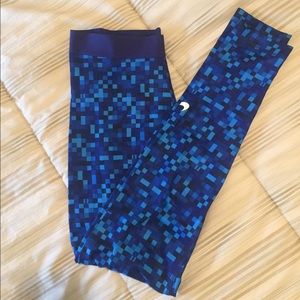 Nike training pants S
