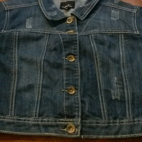 Jean jacket - Picture 3 of 4