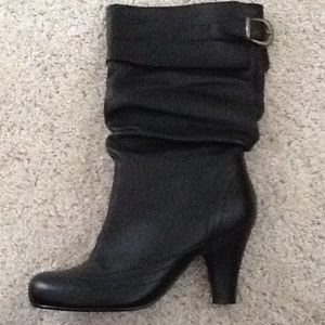 Steve Madden boots, 2" heel