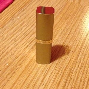 loreal hot pink lipstick