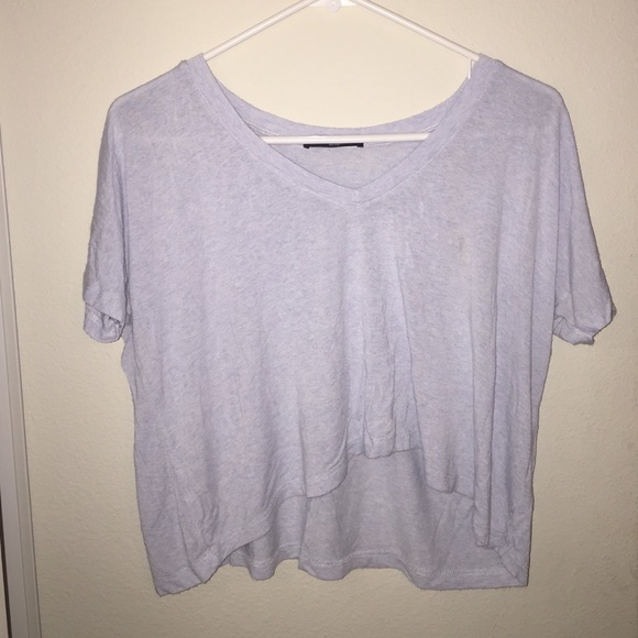 BRANDY MELVILLE PLAIN BABY BLUE FLOWY CROP TEE💖💕 - Picture 1 of 2