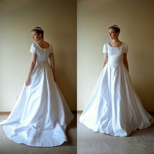 Classic wedding dress