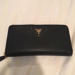 Prada Saffiano wallet