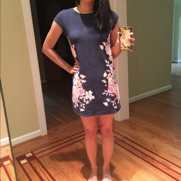 Abercrombie floral dress (medium) - Picture 3 of 3