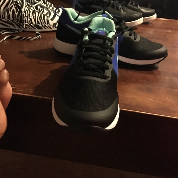 New - Picture 2 of 4