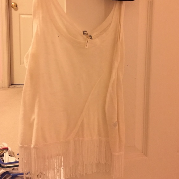 White fringe tank