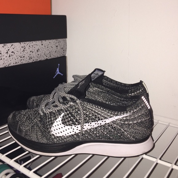 Nike flyknit racers (Oreo 1.0s) - Picture 1 of 1