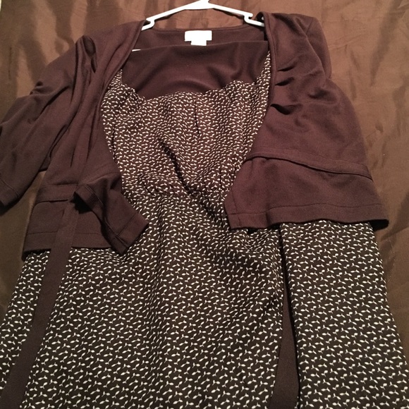 Maurice's size 2(in plus size) shirt with sweater
