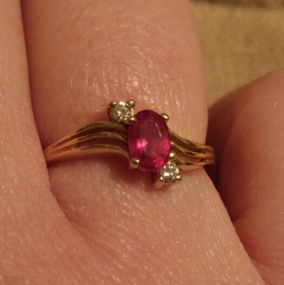 Genuine Ruby & Diamond Ring with Matching Earrings - Picture 2 of 2